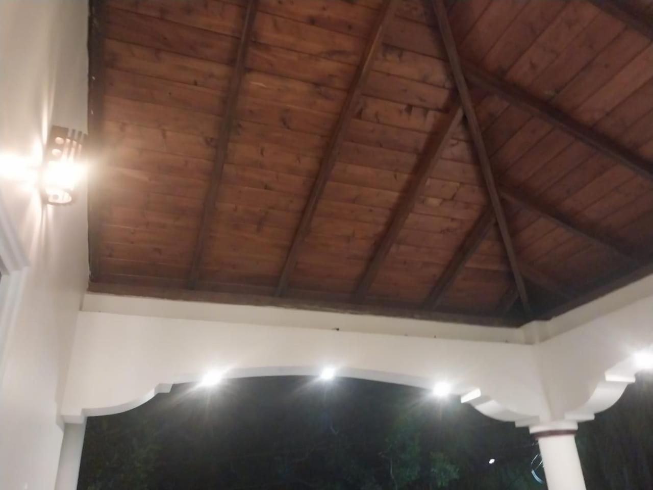 Javi Holiday Home Trincomalee Extérieur photo